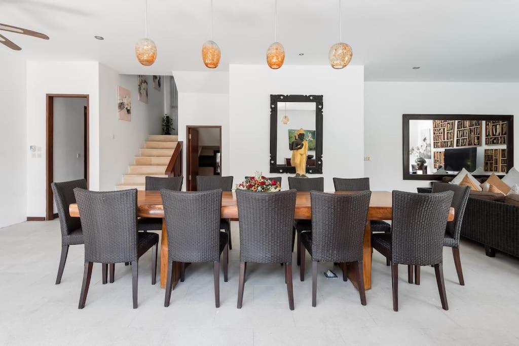 Villa Annecy Seminyak Esterno foto