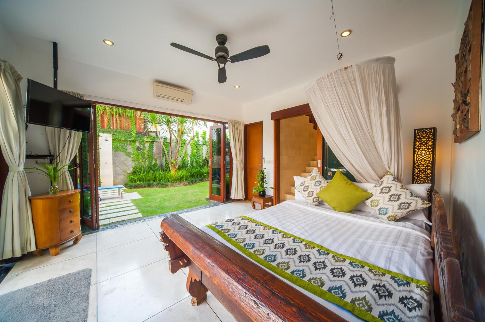 Villa Annecy Seminyak Esterno foto